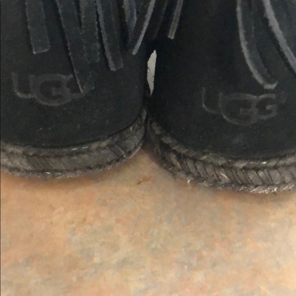 Super Cute UGG Black Suede Moccasins (kids) - Picture 2 of 7